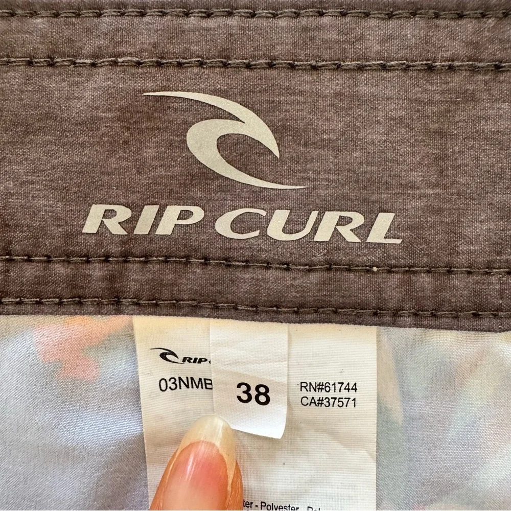 Rip Curl Men’s 38 Caicos Boardshort Blue Pinapple Swim Trunks Pocket 8.5” Inseam